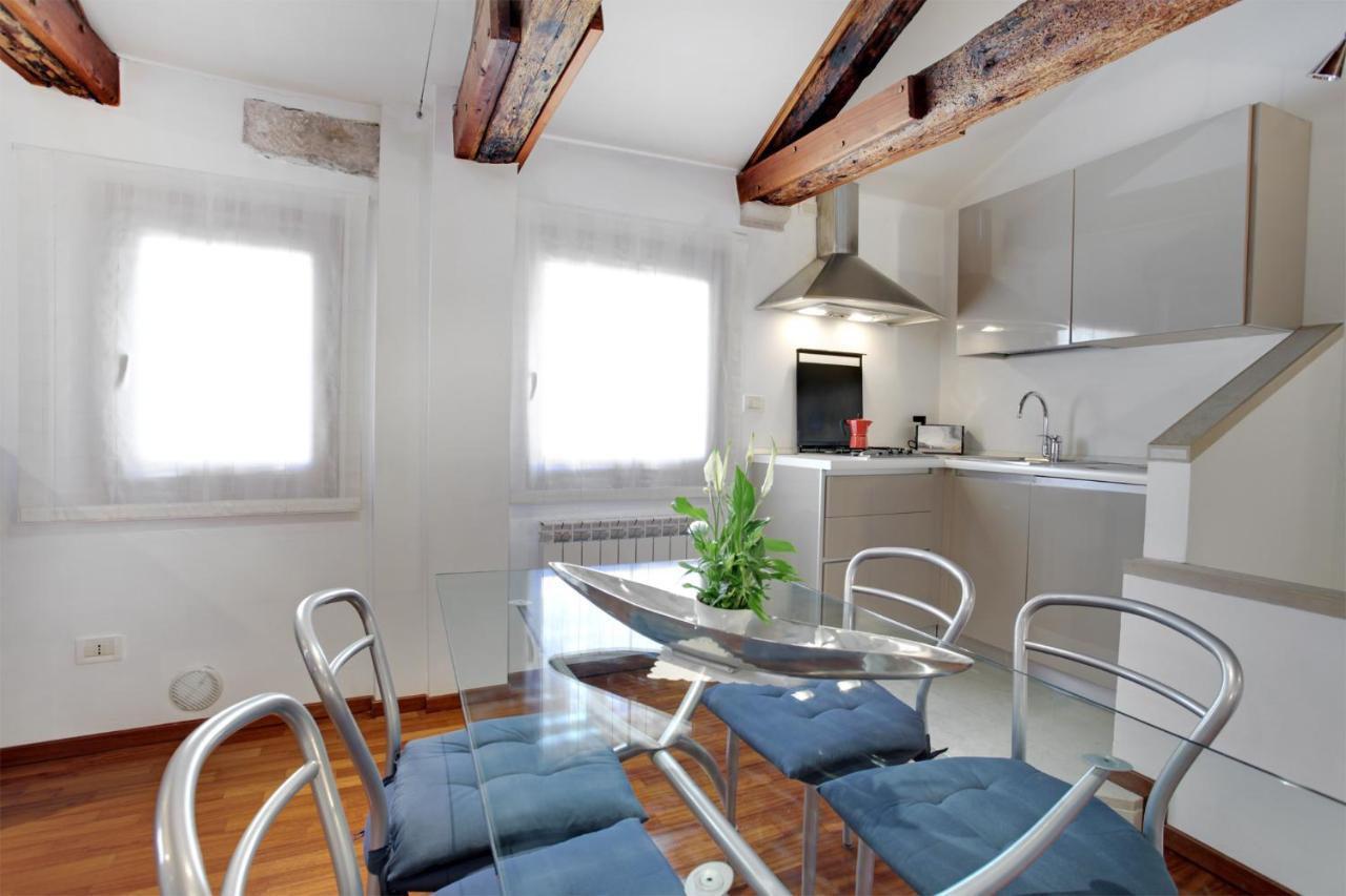 Fenix Do Dogi Apartments Venice Luaran gambar